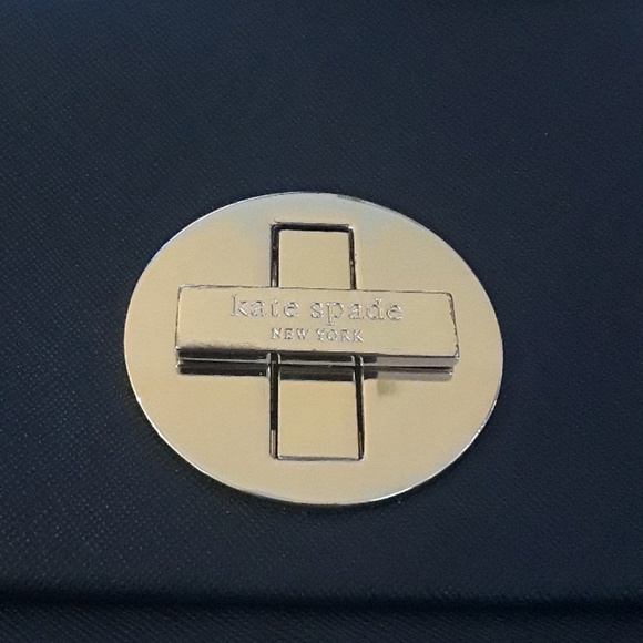 kate spade Newbury Lane Sally crossbody purse - Picture 2 of 8